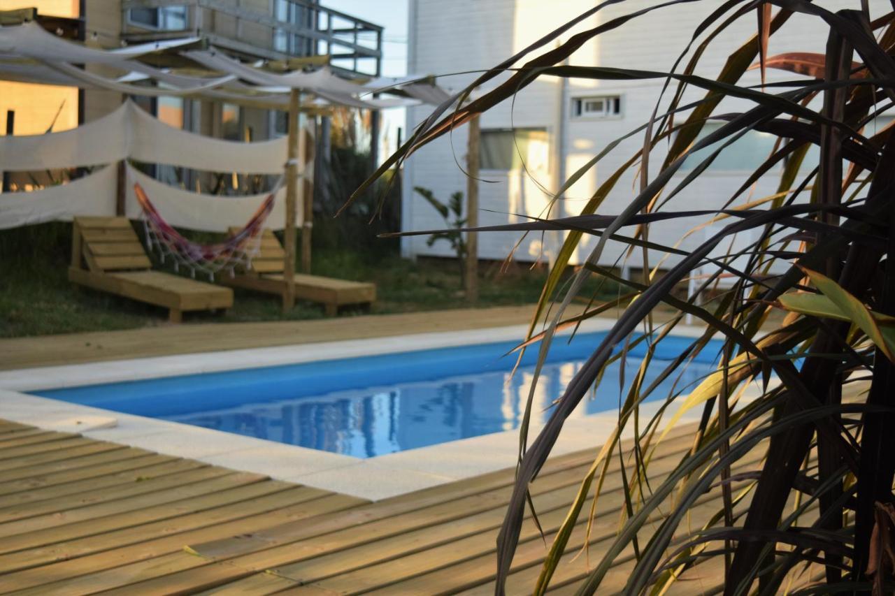 Aparthotel El Palafito La Pedrera Exterior foto